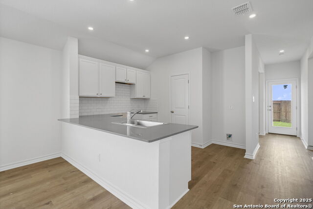 Image 3 of 14 For 1547 Estelea Grove