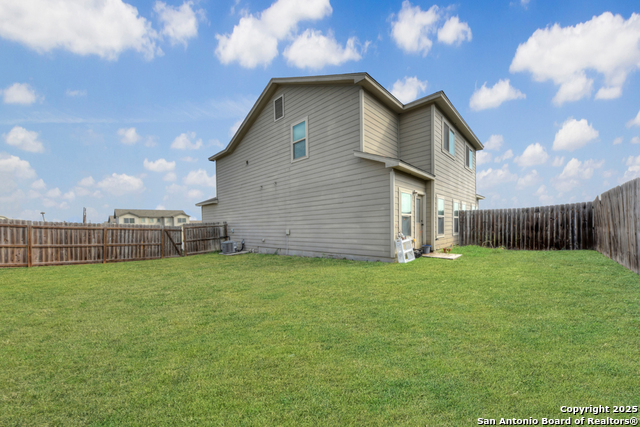 Image 18 of 19 For 8702 Azul Sky