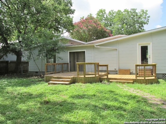 Image 20 of 26 For 213 Arvin