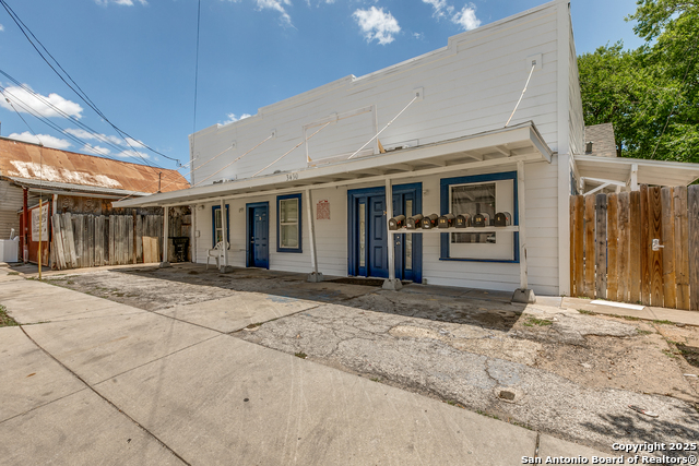 Details for 3430 Flores S 2b, San Antonio, TX 78204