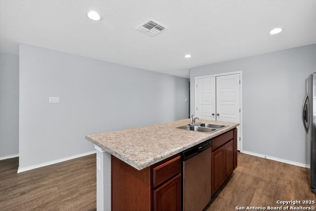 Image 12 of 30 For 3921 Asher Alley