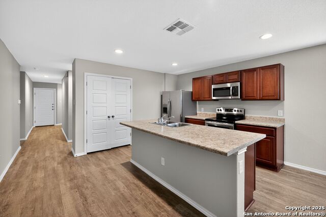 Image 8 of 30 For 3921 Asher Alley