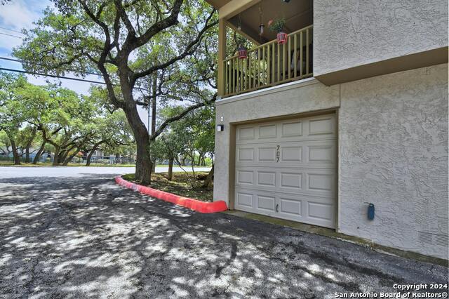 Image 21 of 25 For 14122 Churchill Estates 707