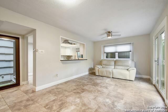 Image 6 of 25 For 14122 Churchill Estates 707