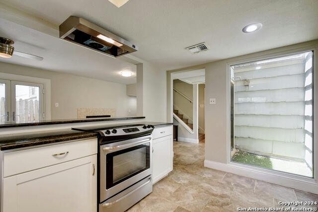 Image 8 of 25 For 14122 Churchill Estates 707