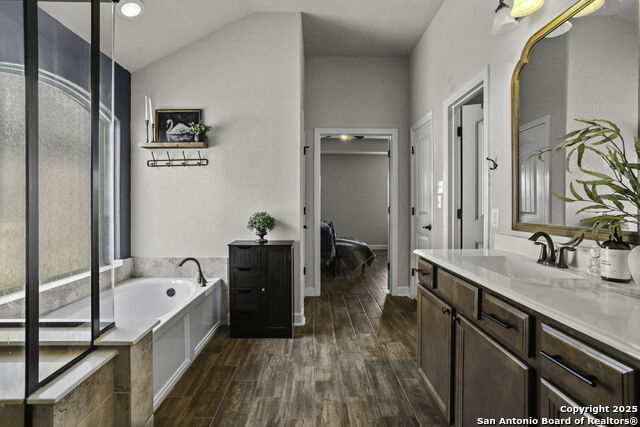 Image 24 of 32 For 2069 Tejas Pecan