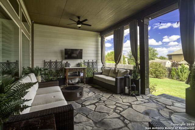 Image 25 of 32 For 2069 Tejas Pecan