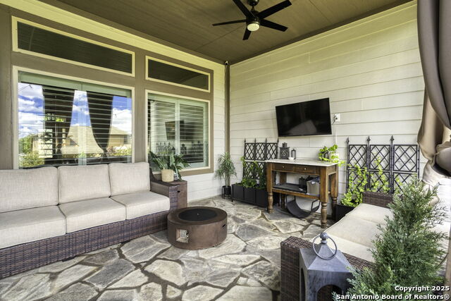 Image 27 of 32 For 2069 Tejas Pecan