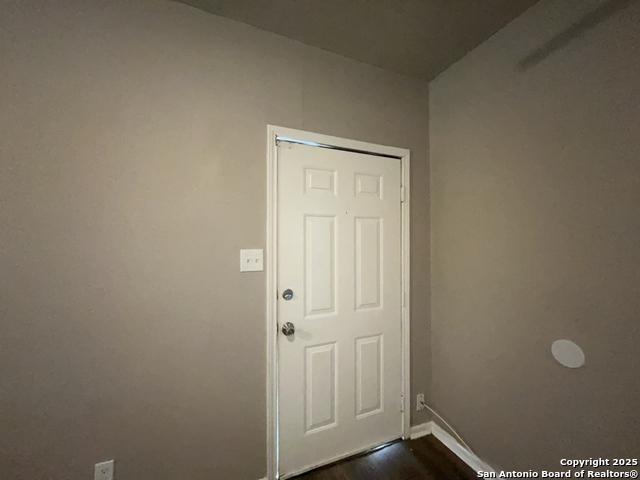 Image 20 of 25 For 378 Petaluma Blvd E B