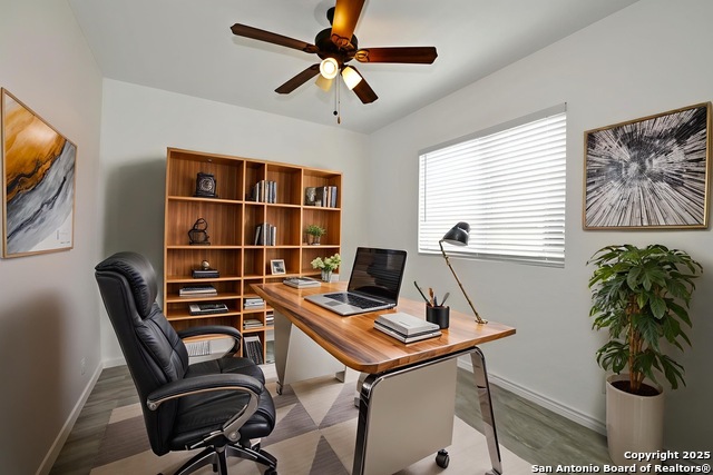 Listing photo id 8 for 12002 Amber Vista