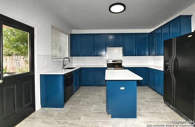 Listing photo id 23 for 12002 Amber Vista