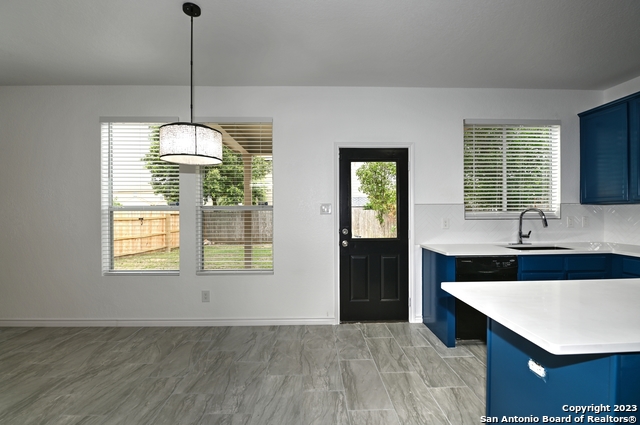 Listing photo id 26 for 12002 Amber Vista