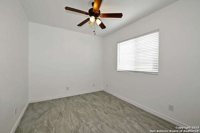 Listing photo id 28 for 12002 Amber Vista