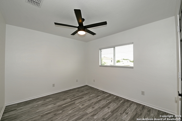 Listing photo id 45 for 12002 Amber Vista