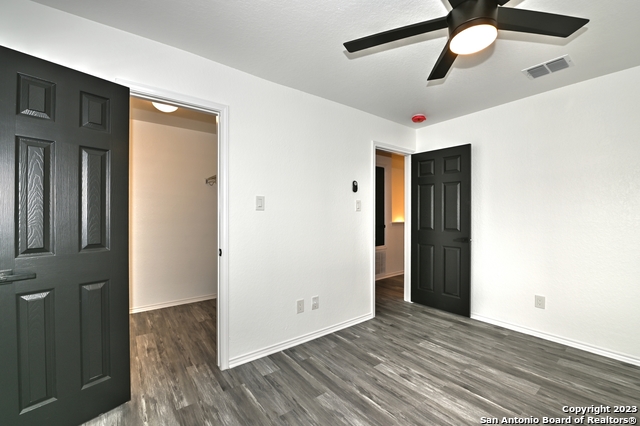 Listing photo id 49 for 12002 Amber Vista