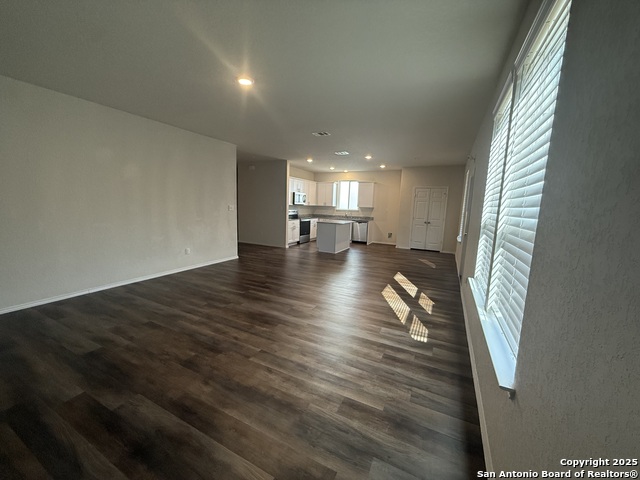 Image 10 of 13 For 1325 Black Balsam