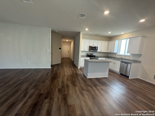 Image 8 of 13 For 1325 Black Balsam