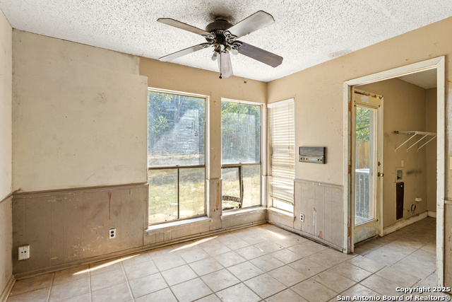 Image 19 of 34 For 15726 Timberway