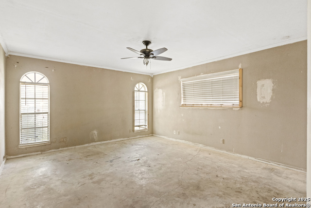 Image 21 of 34 For 15726 Timberway