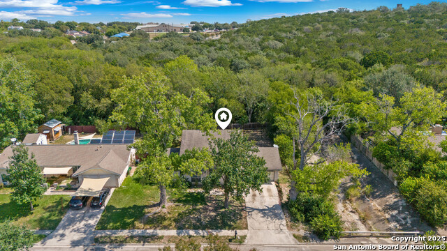 Image 32 of 34 For 15726 Timberway