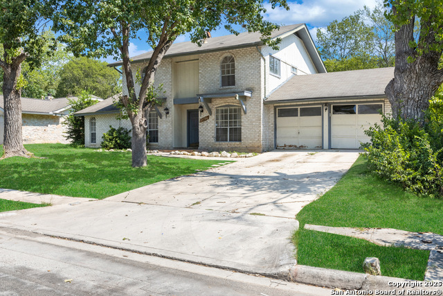 Image 8 of 34 For 15726 Timberway