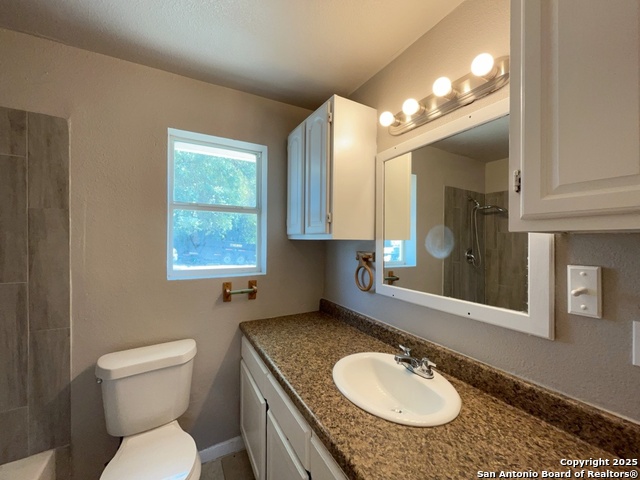 Image 17 of 29 For 378 Petaluma Blvd E D