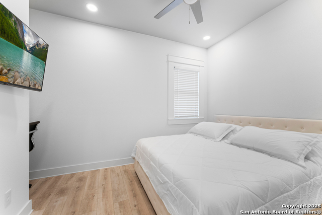 Image 8 of 11 For 120 Magnolia 102