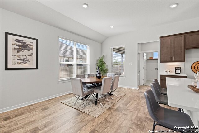 Image 9 of 21 For 2009 Shepards Street