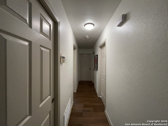 Image 17 of 33 For 5534 Merkens Dr