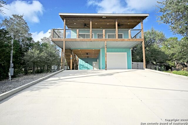 Listing photo id 0 for 143 Mountainview