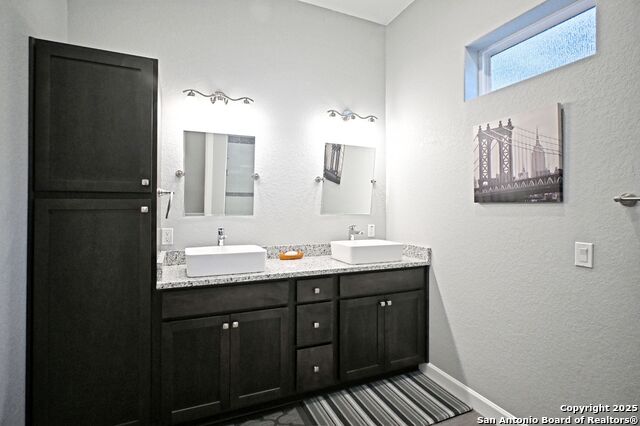 Listing photo id 27 for 143 Mountainview