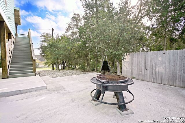 Listing photo id 31 for 143 Mountainview
