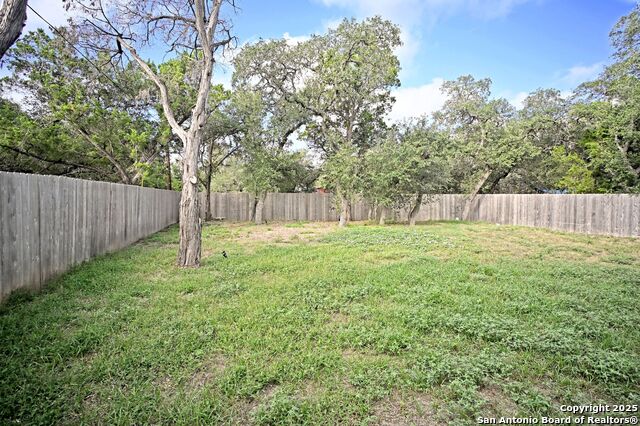 Listing photo id 33 for 143 Mountainview