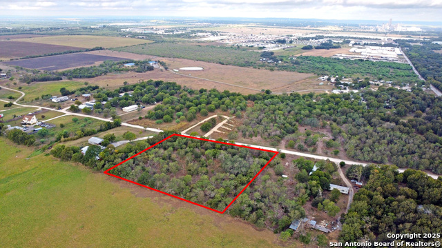 Details for 301 Caney Creek, New Braunfels, TX 78130