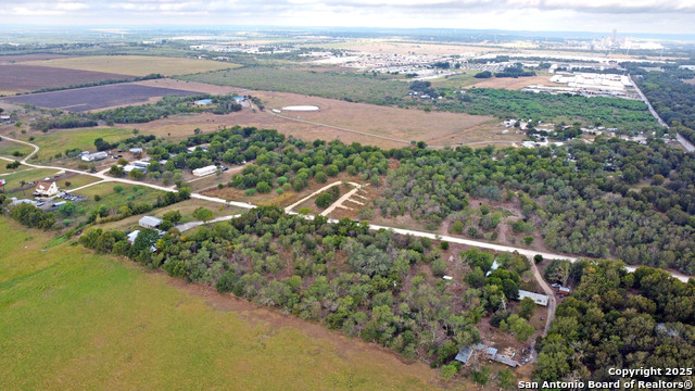 Image 2 of 16 For 301 Caney Creek