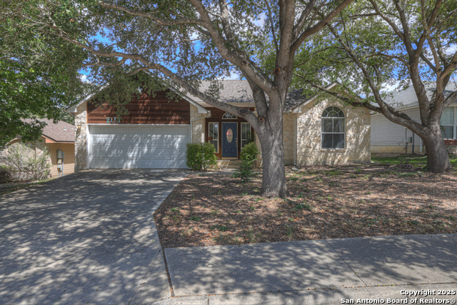 Image 2 of 20 For 2113 Sungate