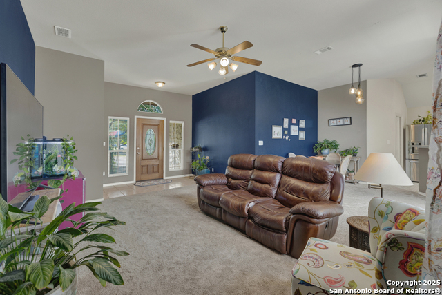Image 5 of 20 For 2113 Sungate
