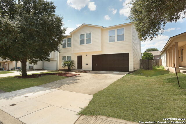 Listing photo id 0 for 403 Butternut Boulevard