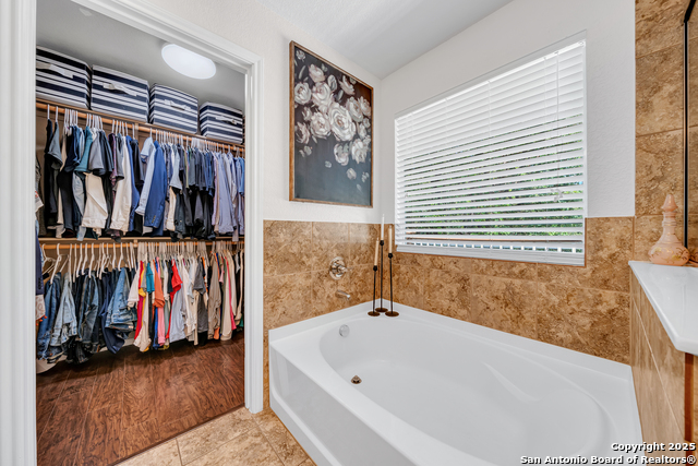 Listing photo id 19 for 10725 Gemsbuck