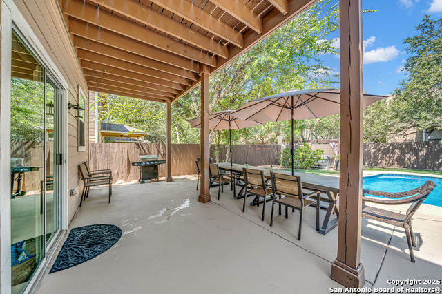 Listing photo id 22 for 10725 Gemsbuck