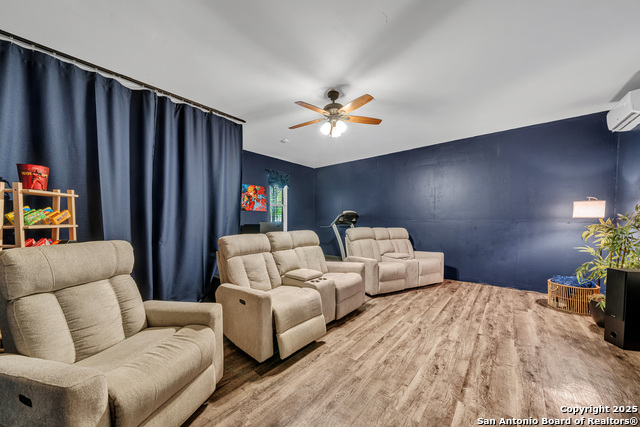 Listing photo id 25 for 10725 Gemsbuck