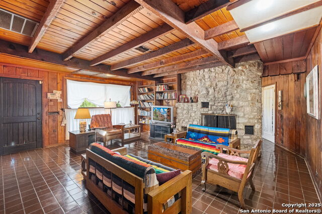 Image 6 of 36 For 530 Corona  