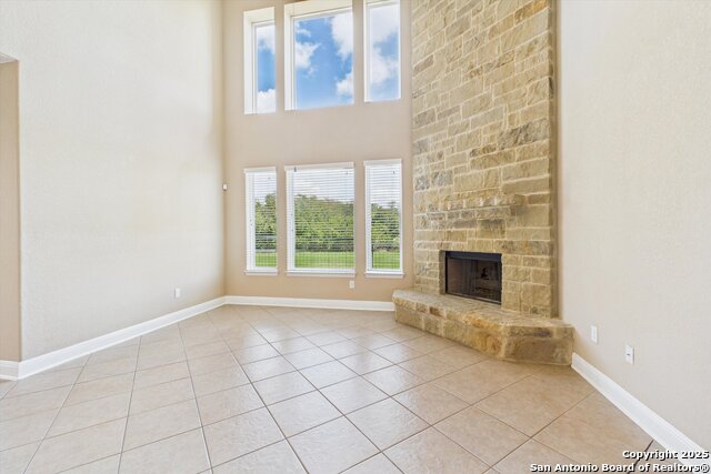 Listing photo id 13 for 26435 Cedro  