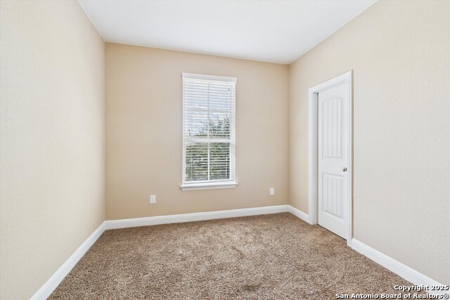 Listing photo id 28 for 26435 Cedro  