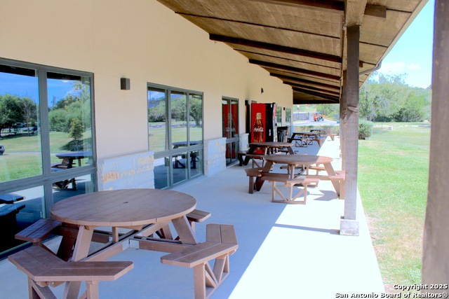 Listing photo id 38 for 26435 Cedro  