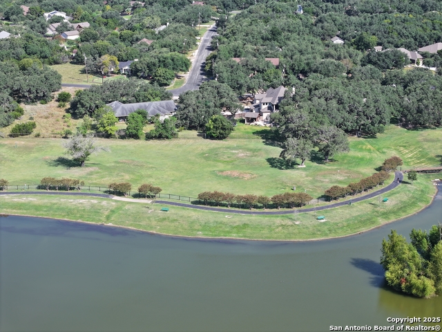 Listing photo id 45 for 26435 Cedro  