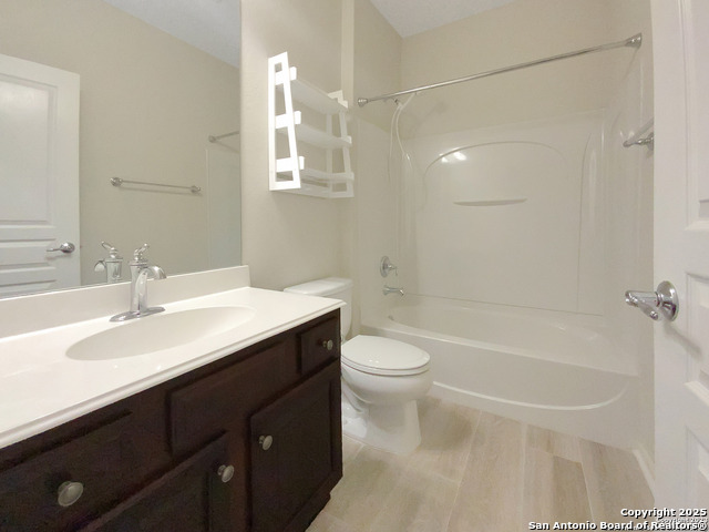 Image 6 of 25 For 1026 Chase Creek