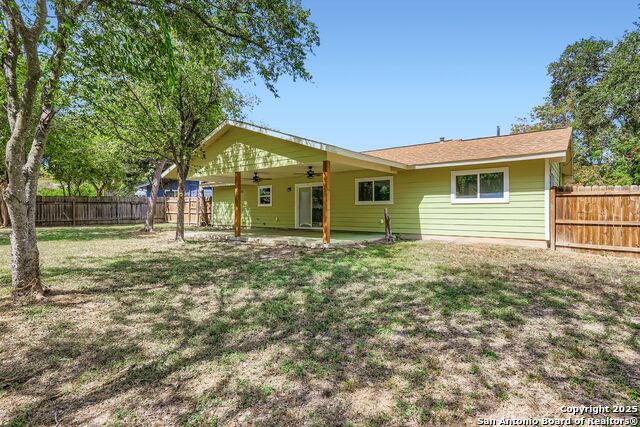 Image 27 of 29 For 122 Sandy Oaks St