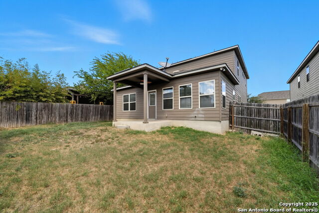 Listing photo id 21 for 8303 Puente  