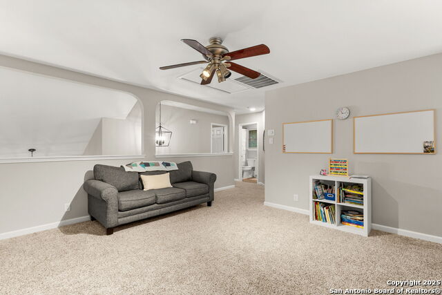 Image 21 of 27 For 321 Alders Gate